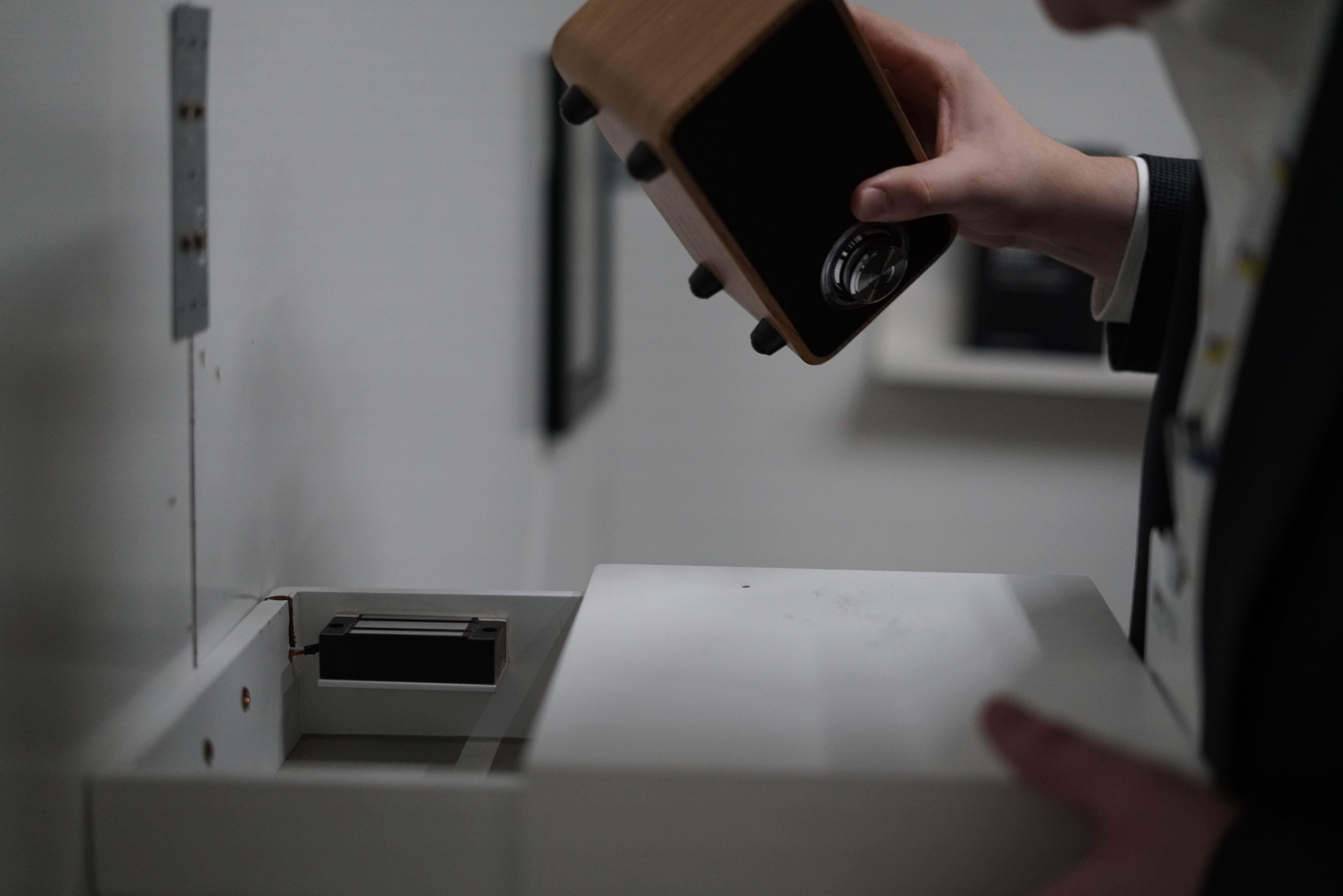 Escape! …from the monotony of conferences